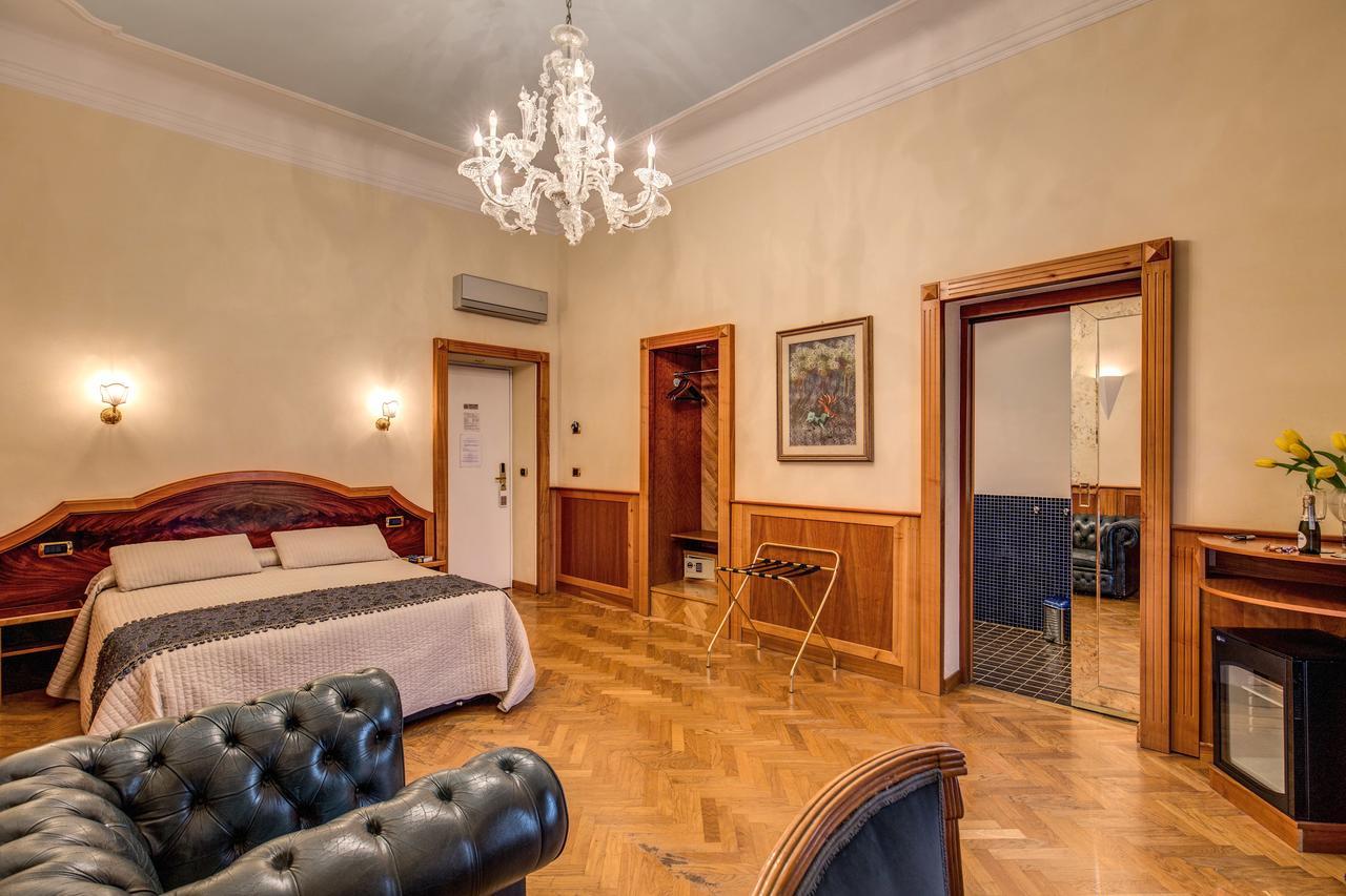 Relais Conte Di Cavour De Luxe Hotel Rome Exterior photo